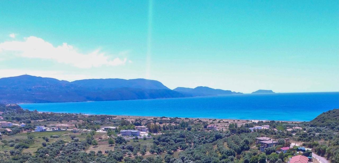 Ilias Apartments Финикунда Екстериор снимка
