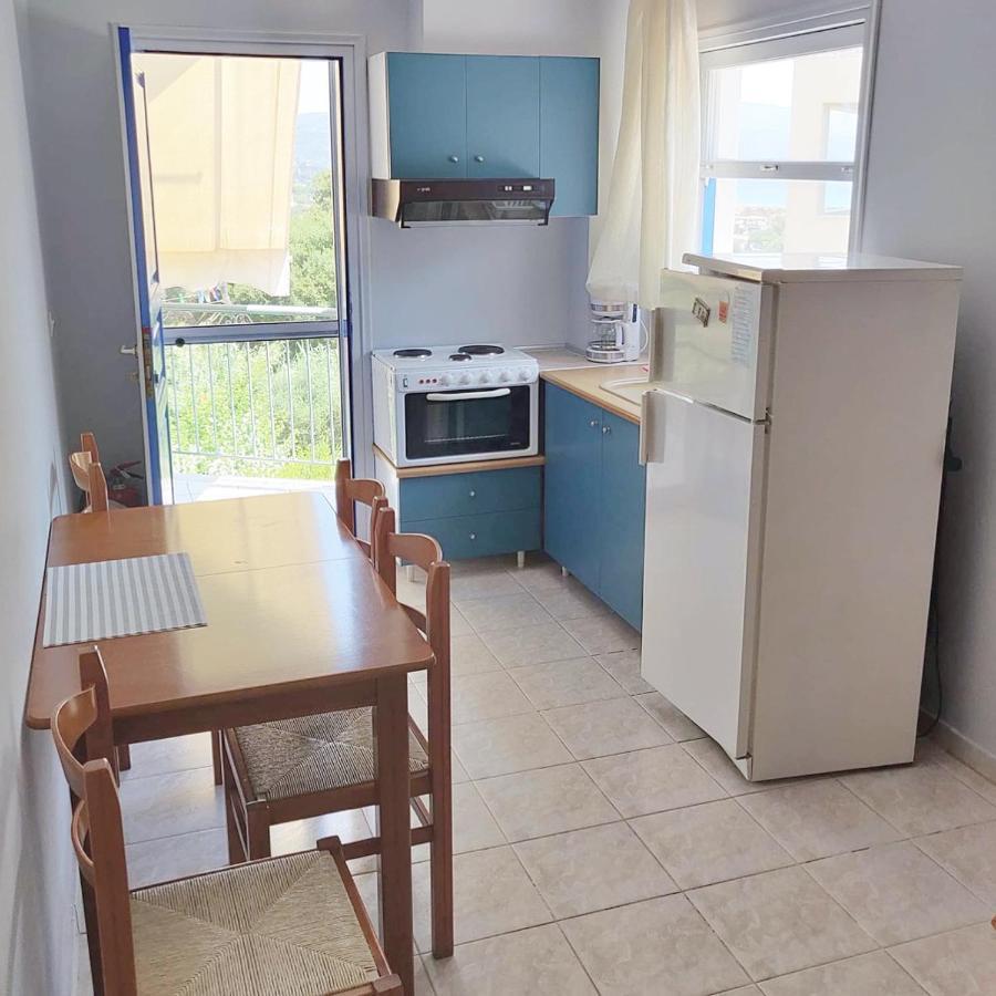 Ilias Apartments Финикунда Екстериор снимка