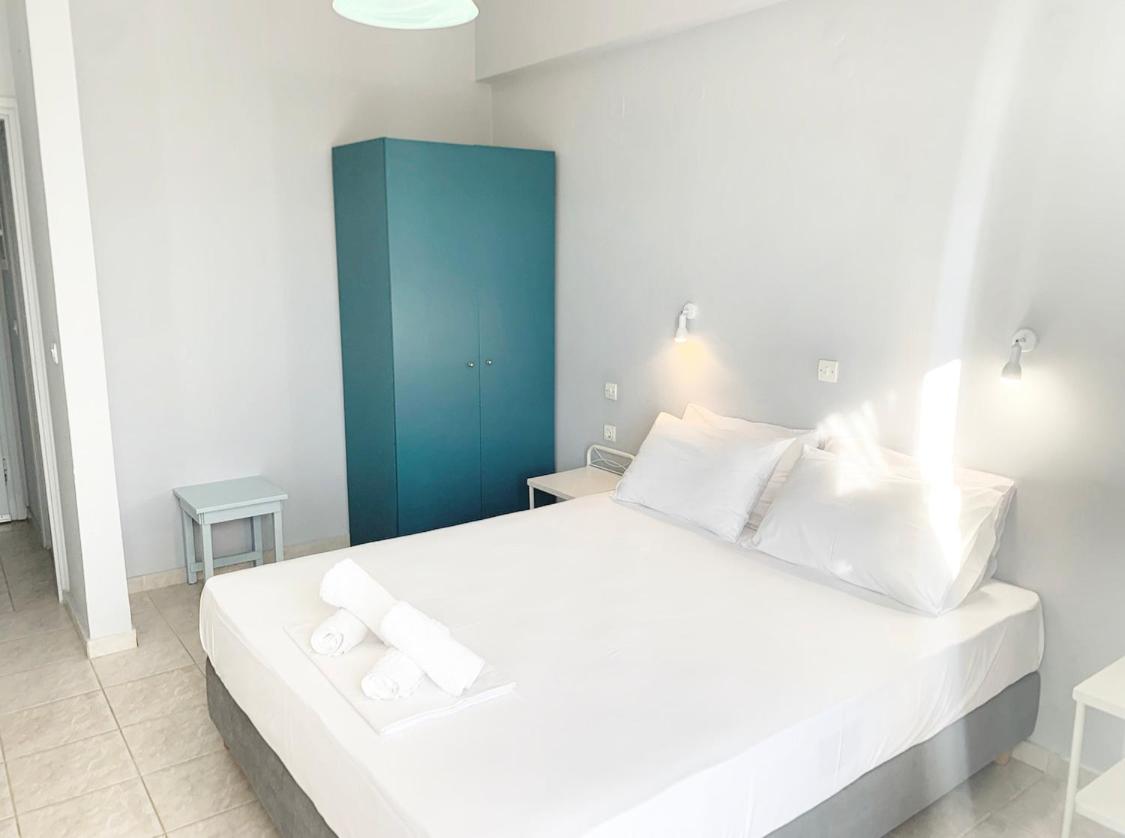 Ilias Apartments Финикунда Екстериор снимка