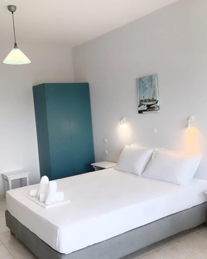 Ilias Apartments Финикунда Екстериор снимка