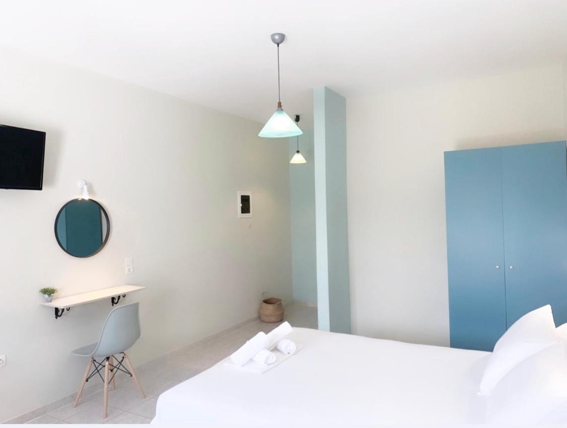 Ilias Apartments Финикунда Екстериор снимка