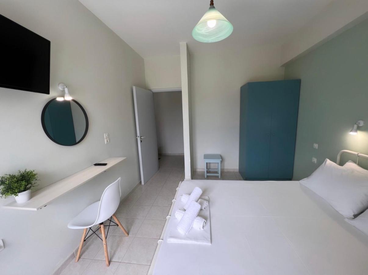 Ilias Apartments Финикунда Екстериор снимка