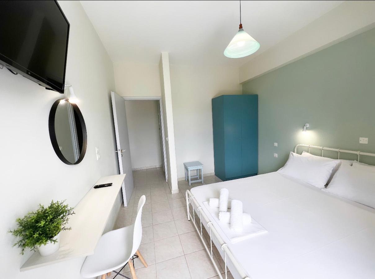 Ilias Apartments Финикунда Екстериор снимка